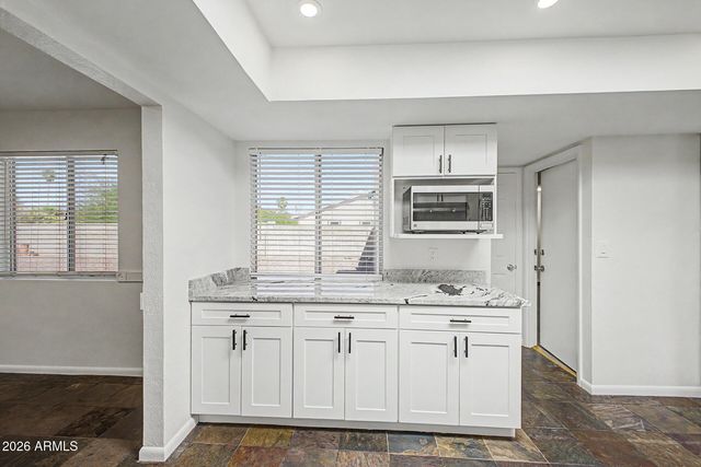 3446 E CAROL ANN Way, Phoenix, AZ 85032