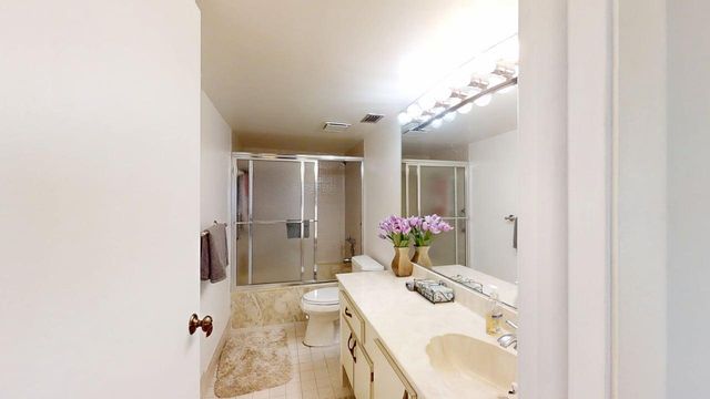 14460 Strathmore Lane 804, Delray Beach, FL 33446