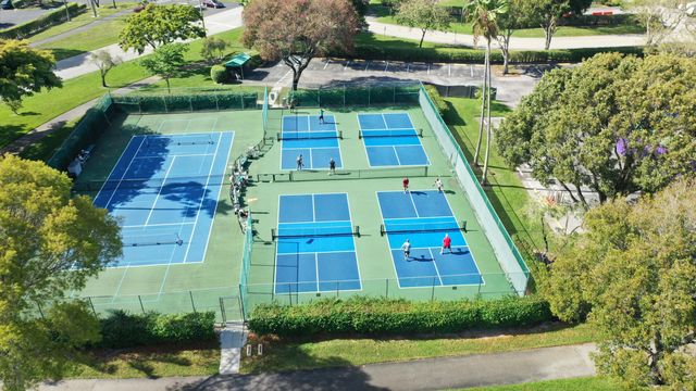 14460 Strathmore Lane 804, Delray Beach, FL 33446