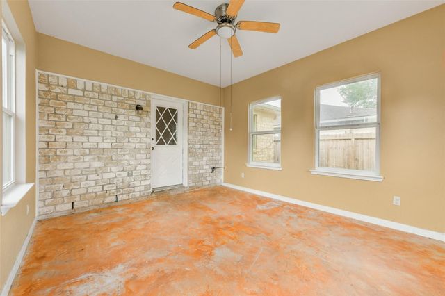 2929 Ocean Way, League City, TX 77573