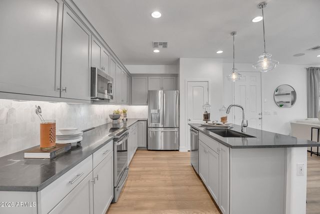43258 N HINOKI Street, Queen Creek, AZ 85140