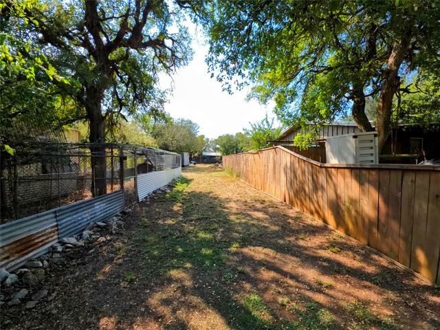 135 Elm Street, Palo Pinto, TX 76484