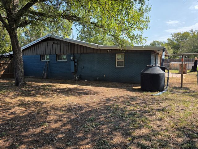 135 Elm Street, Palo Pinto, TX 76484