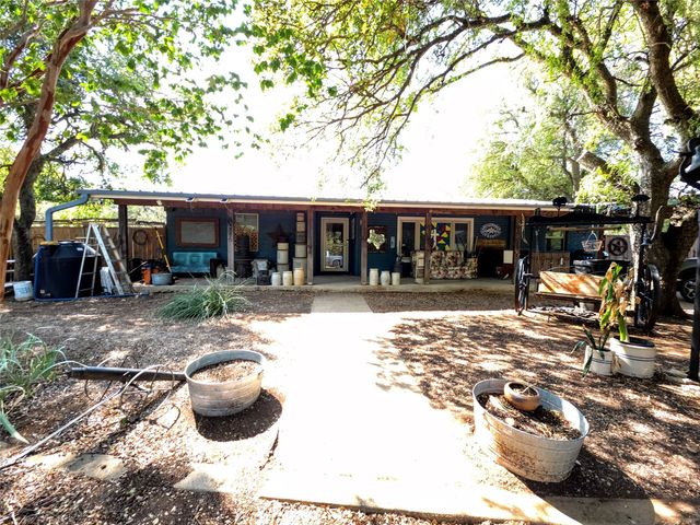135 Elm Street, Palo Pinto, TX 76484
