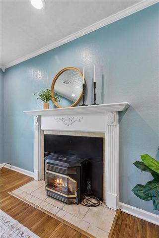 9 Hansom DR, Poquoson, VA 23662