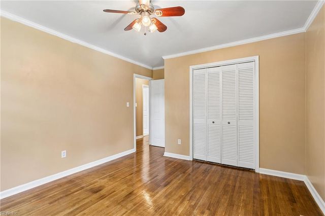 9 Hansom DR, Poquoson, VA 23662