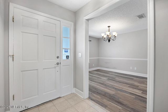 2733 ROCHFORD Court, Jacksonville, FL 32225