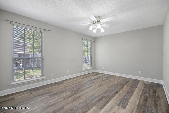 2733 ROCHFORD Court, Jacksonville, FL 32225