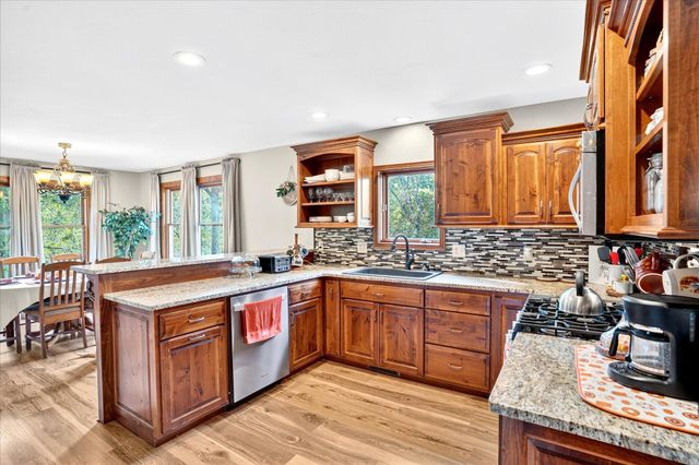 178 N Applebury Place, Nixa, MO 65714