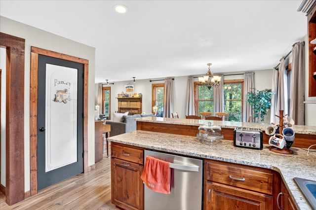 178 N Applebury Place, Nixa, MO 65714