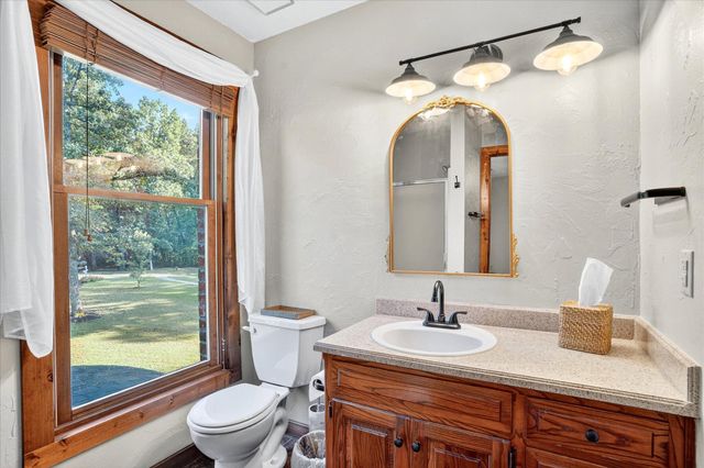 178 N Applebury Place, Nixa, MO 65714