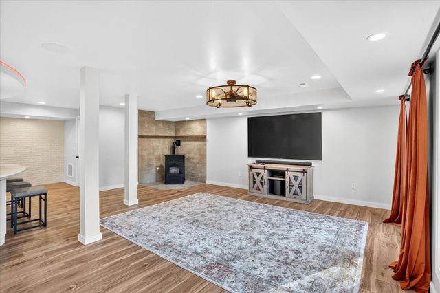 178 N Applebury Place, Nixa, MO 65714