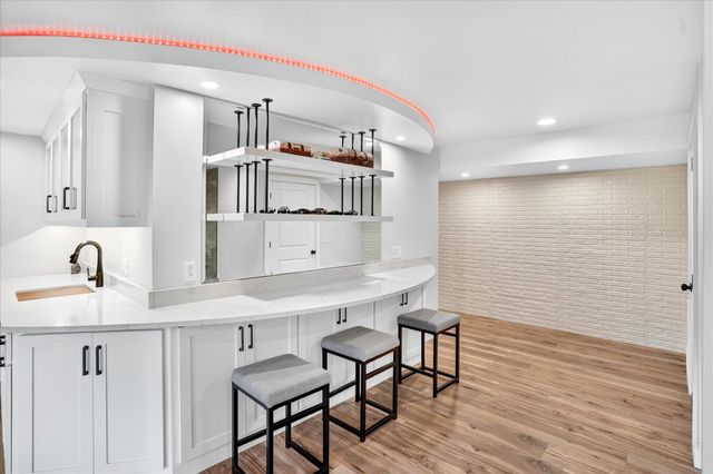 178 N Applebury Place, Nixa, MO 65714