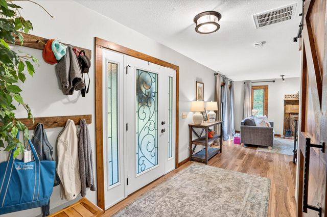 178 N Applebury Place, Nixa, MO 65714