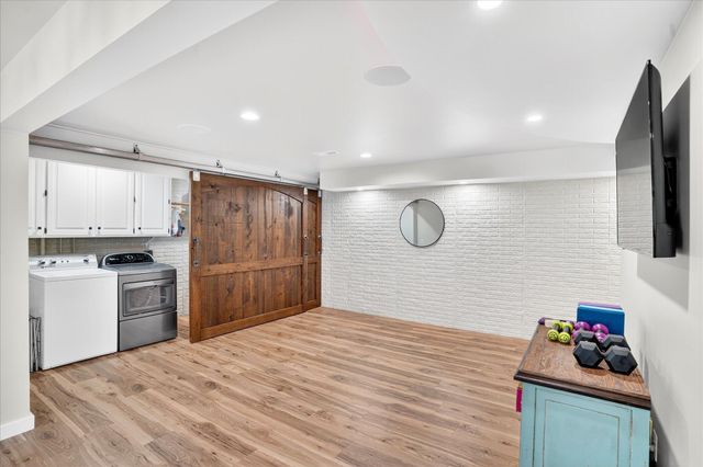 178 N Applebury Place, Nixa, MO 65714