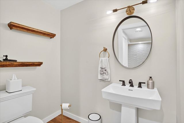 178 N Applebury Place, Nixa, MO 65714