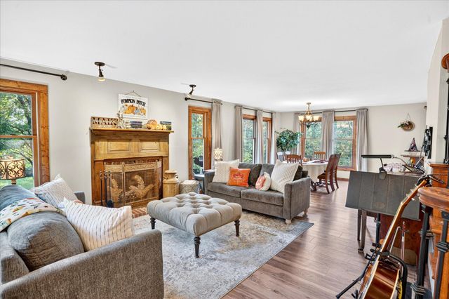 178 N Applebury Place, Nixa, MO 65714