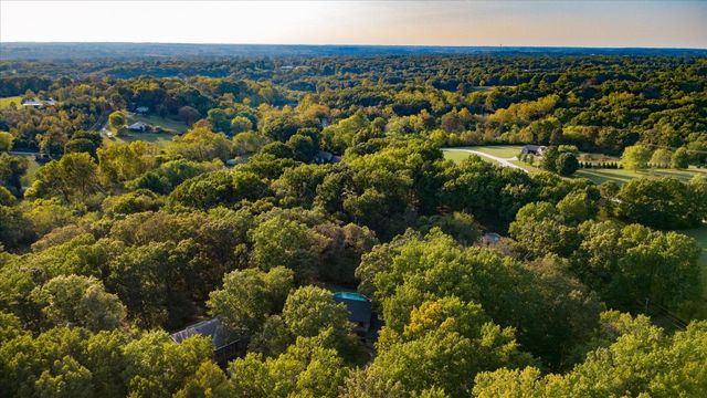 178 N Applebury Place, Nixa, MO 65714