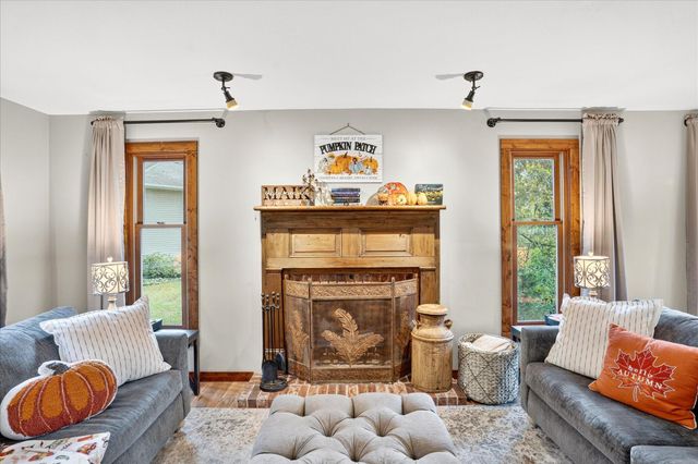 178 N Applebury Place, Nixa, MO 65714