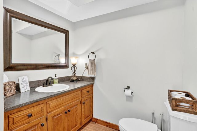 178 N Applebury Place, Nixa, MO 65714