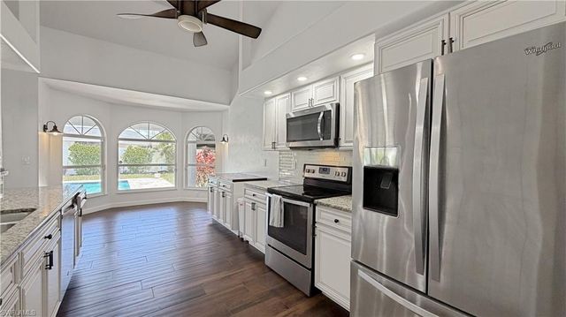 27 NE 20th PL, Cape Coral, FL 33909