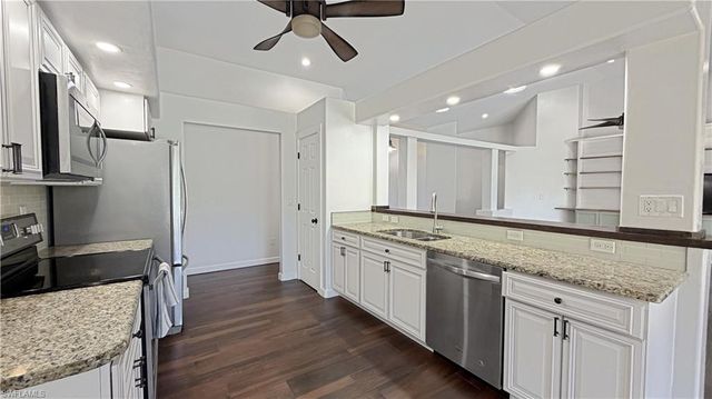 27 NE 20th PL, Cape Coral, FL 33909