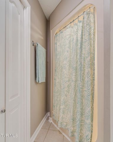 4682 Old Stage Road, Kingsport, TN 37664