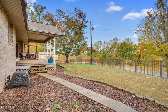 4682 Old Stage Road, Kingsport, TN 37664