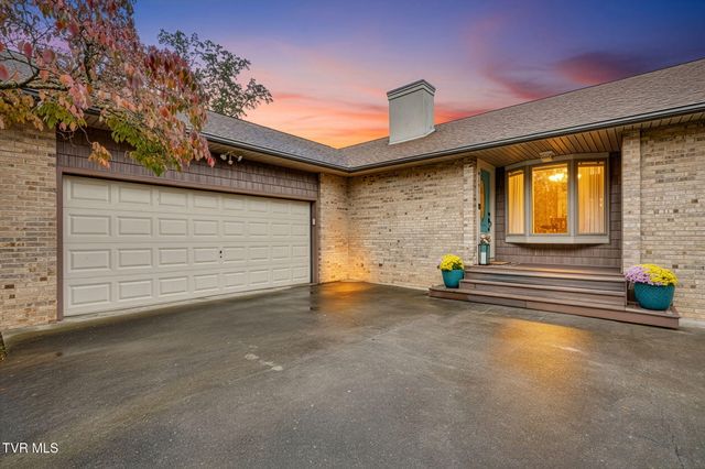 4682 Old Stage Road, Kingsport, TN 37664