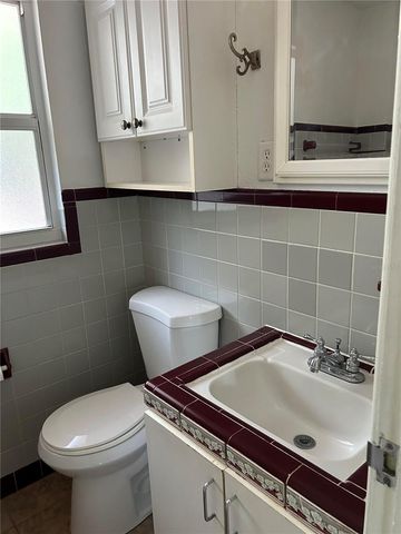 2428 WALDEMERE STREET, Sarasota, FL 34239