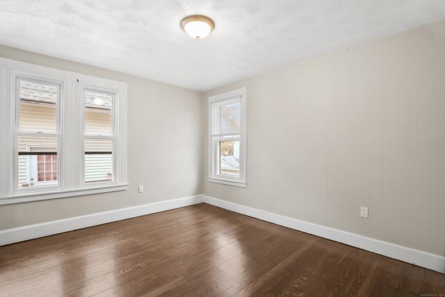 587 Third Avenue, West Haven, CT 06516