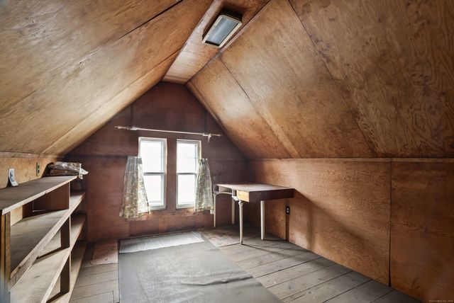 587 Third Avenue, West Haven, CT 06516