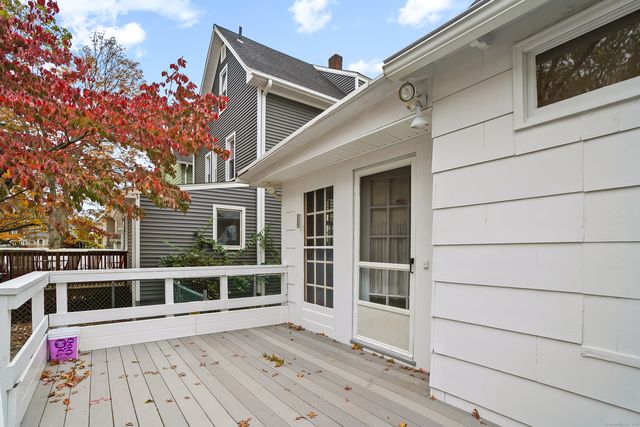 587 Third Avenue, West Haven, CT 06516