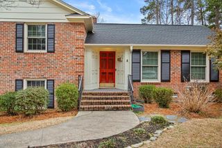 2713 Millbrook Road, Fayetteville, NC 28303