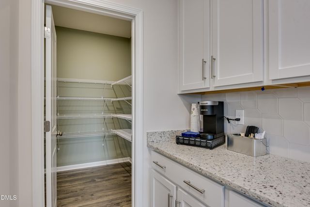 941 Seneca Park Lane, Knightdale, NC 27545