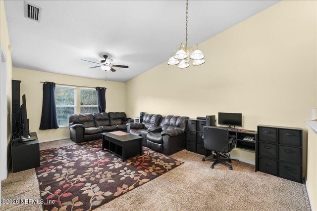 7068 DEER LODGE Circle 107, Jacksonville, FL 32256