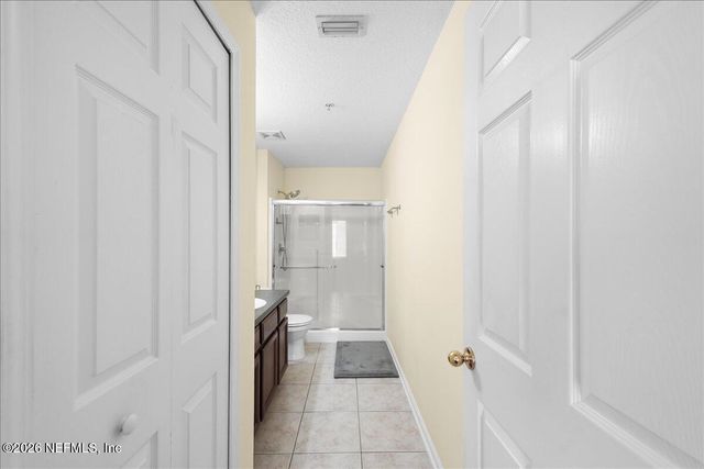 7068 DEER LODGE Circle 107, Jacksonville, FL 32256