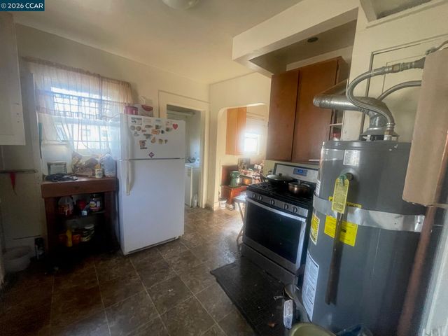 1332 103Rd Ave, Oakland, CA 94603