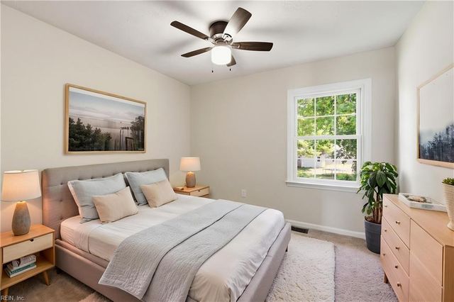 29 Sandy Lake DR, Hampton, VA 23666