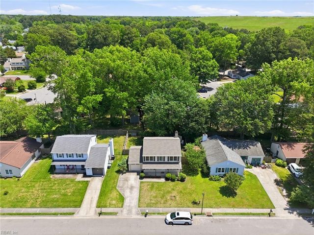 29 Sandy Lake DR, Hampton, VA 23666
