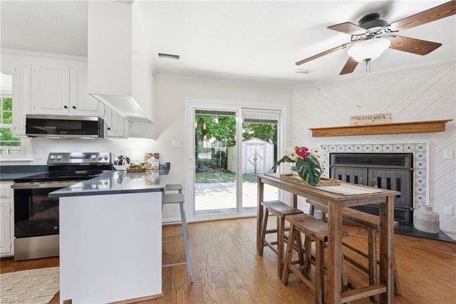 29 Sandy Lake DR, Hampton, VA 23666