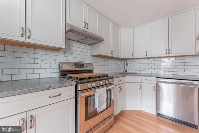 872 FAIRFAX RD, Drexel Hill, PA 19026