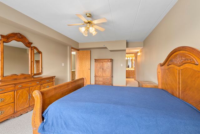 10404 S Keating Avenue 2B, Oak Lawn, IL 60453