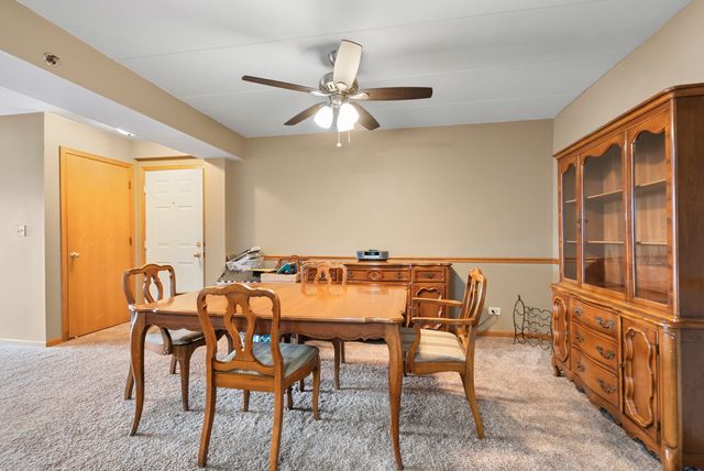 10404 S Keating Avenue 2B, Oak Lawn, IL 60453