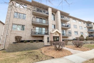 10404 S Keating Avenue 2B, Oak Lawn, IL 60453