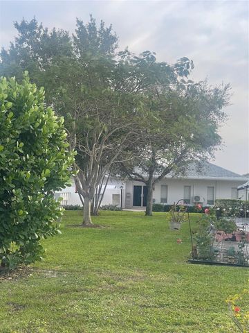 7228 W Oakridge Circle 7228, Lake Worth, FL 33462