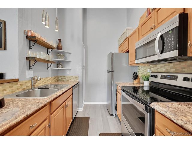 6755 S Field St 623, Littleton, CO 80128