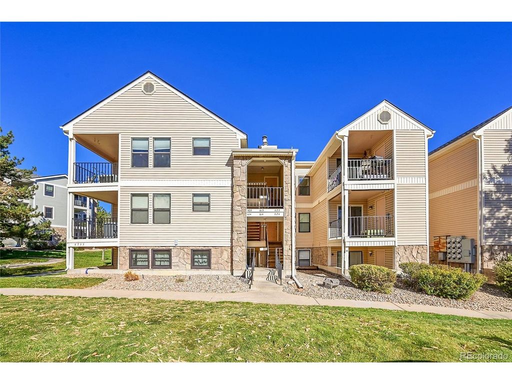 6755 S Field St 623, Littleton, CO 80128