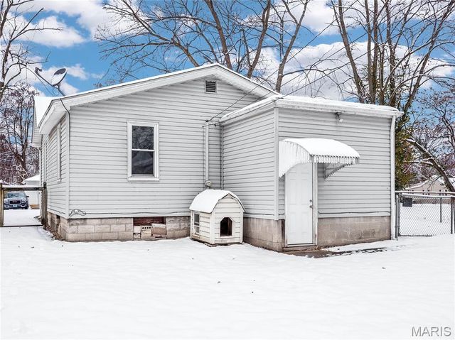 3206 Amherst Avenue, Collinsville, IL 62234