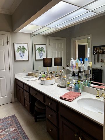 554 Halstead Dr, Crossville, TN 38555